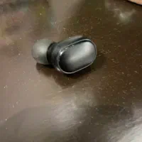 گوش‌ چپ ایرپاد شیاومی