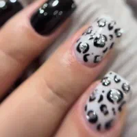 ارائه خدمات تخصصی ناخن و مژه آف ۲۰ درصد|خدمات آرایشگری و زیبایی|آبادان, |دیوار