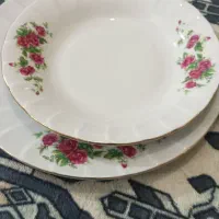 تعدادی اساس منزل در حد نو