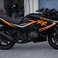 موتور پرواز ۲۰۰سی سی کلکسیونی