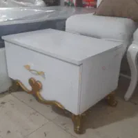 پاتختی سفید