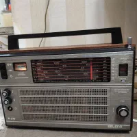 رادیو سلنا چوبی|کلکسیون اشیاء عتیقه|کرمانشاه, |دیوار