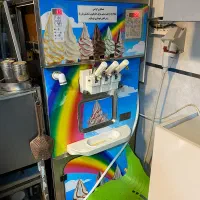 دستگاه بستنی قیفی حرفه‌ای کارپیجیانی مدل ۲۰۰۹