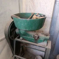 دستگاه آبغوره گیری بدون موتور