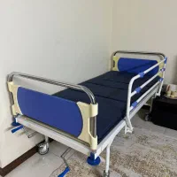 تخت بیمار سه شکن فایبر ABS دار مکانیکی