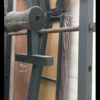 میز پرس سینه