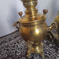 آینه قدیمی هفت تیکه برنجی وسماورذغالی برنجی|آینه|مشهد, هفت تیر (نه دره)|دیوار