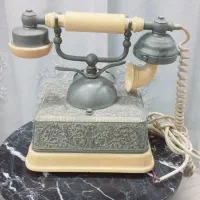 گوشی تلفن سلطنتی در حد نو آنتیک کلکسیونی قدیمی|کلکسیون اشیاء عتیقه|تهران, مینای جنوبی|دیوار