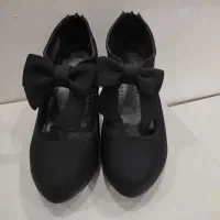 چندجفت کفش و دمپایی زنانه مجلسی سایز39