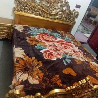 تخت خواب سلطنتی