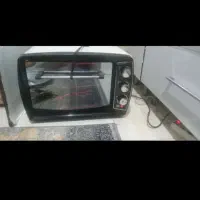 توستر ۶۰ لیتری سالم فقط درش یه خال جوش کوچیک