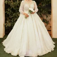 فروش لباس عروس درحدنو