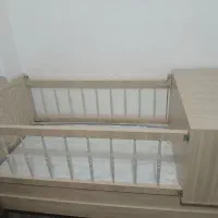 کمد و تخت خواب نوزاد|تخت و سرویس خواب|بروجن, |دیوار