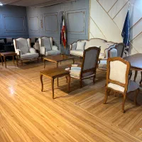 مبل کویین فرانسوی