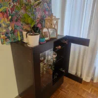 دوعدد ویترین شیشه‌ای مدرن و شیک   برند کمجا چوب|بوفه، ویترین، کنسول|تهران, نظامی گنجوی (توانیر)|دیوار