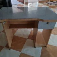 میز کامپیوتر