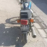 موتور۱۲۵فروشی قیمت ۴۰۰۰۰۰۰۰تومان