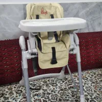 صندلی غذا کودک در حد نو