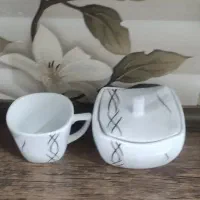 ۴ دست فنجان چینی با ۴ عدد قندان