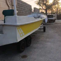 تشت و موتور قایق