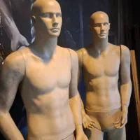 مانکن گراد مردانه|مجسمه، تندیس، ماکت|اندیشه, اندیشه فاز ۴|دیوار