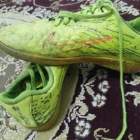 کفش سالنی، چمن مصنوعی|ورزش‌های توپی|بهبهان, |دیوار