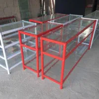 ویترین ۲ متری