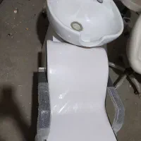 وسابل آرایشگاه زنانه|آرایشگاه و سالن‌های زیبایی|سنندج, |دیوار