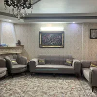 مبل راحتی 9 نفره مخمل نسکافه‌ای طوسی