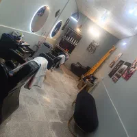 اجاره صندلی آرایشگاه خیابان مجد|اجارهٔ مغازه و غرفه|مشهد, سعد آباد|دیوار