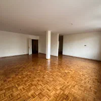 ونک ملاصدرا شیراز۱۹۰متر۳خواب فرعی دنج دسترسی عالی