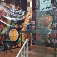 مغازه دو طبقه