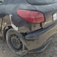 ماشین ۲۰۶ تصادفی