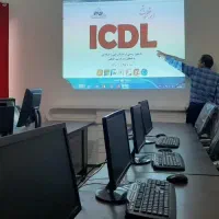 آموزشگاه فنی و حرفه ای زند