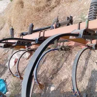 یک عدد پنجه غازی برزیلی|ماشین‌آلات صنعتی|کنار تخته و کمار, |دیوار