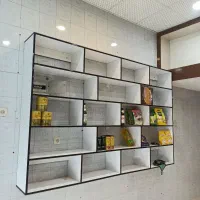 قفسه دیواری و میز پیشخوان