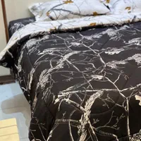 سوئیت و آپارتمان مبله در اصفهان|اجارهٔ کوتاه‌مدت آپارتمان و سوئیت|اصفهان, نقش جهان|دیوار