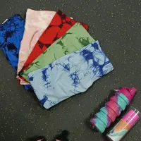 لباس باشگاهی|لباس|قم, باغ شریفی|دیوار