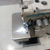 استخدام خیاط زیگزال دوز وسط کار
