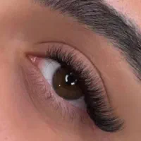 کاشت مژه دائم و موقت