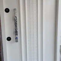 یک عدد درب ضد سرقت