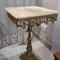 میز تلفن برنجی