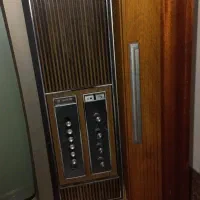 تلویزیون چوبی فیلیپس قدیمی|تلویزیون و پروژکتور|قزوین, |دیوار