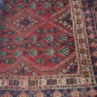 فرش دهجی ودرب چوبی قدیمی