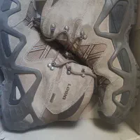 کفش کوهنوردی