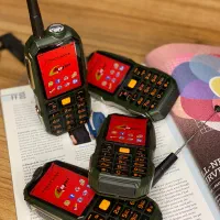 گوشی ارتشی ۳ سیم کارت ضد اب و ضربه