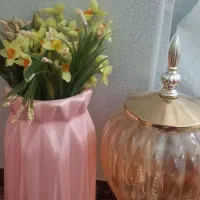 جاشکلاتی وگلدان