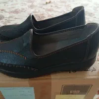 کفش چرمی زنانه دست‌دوز