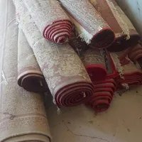 فروش تعدادی فرش و پشتی