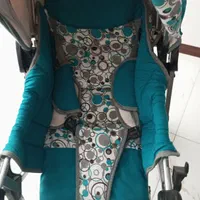 کالسکه به همراه کاور کالسکه سالم وتمیز درحدنو|کالسکه و لوازم جانبی|تهران, شهرک استقلال|دیوار